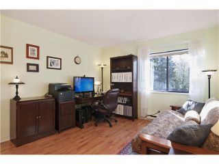 Photo 8: 811 10620 150TH Street in Surrey: Guildford Townhouse for sale (North Surrey)  : MLS®# F1413369