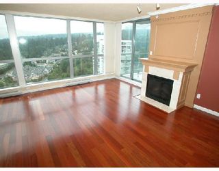 Photo 4: 2202 295 GUILDFORD Way in Port_Moody: North Shore Pt Moody Condo for sale (Port Moody)  : MLS®# V633410