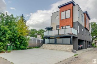 Photo 3: 2 10417 69 Avenue in Edmonton: Zone 15 House Half Duplex for sale : MLS®# E4353435