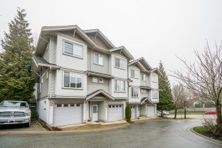Photo 2: 154 12040 68 Avenue in Surrey: West Newton Townhouse for sale : MLS®# R2656420