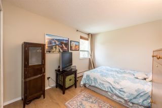 Photo 11: 18 9000 ASH GROVE Crescent in Burnaby: Forest Hills BN Townhouse for sale in "ASHBROOK PLACE" (Burnaby North)  : MLS®# R2244373