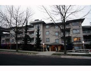 Photo 10: 206 5667 SMITH Avenue in Burnaby: Central Park BS Condo for sale in "COTTONWOOD SOUTH" (Burnaby South)  : MLS®# V812999