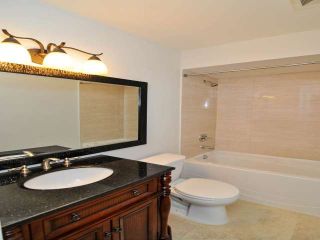 Photo 14: 887 CUNNINGHAM LN in Port Moody: North Shore Pt Moody Condo for sale : MLS®# V1021537