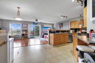 Photo 6: 503 34 Avenue NE in Calgary: Winston Heights/Mountview Semi Detached (Half Duplex) for sale : MLS®# A2130676
