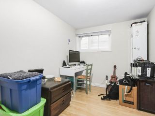 Photo 15: 28 E 19TH Avenue in Vancouver: Main House for sale in "MAIN" (Vancouver East)  : MLS®# R2161603