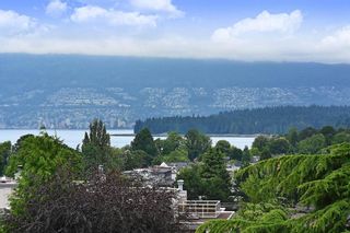 Photo 18: 302 2035 W 4TH Avenue in Vancouver: Kitsilano Condo for sale in "The Vermeer" (Vancouver West)  : MLS®# R2385930