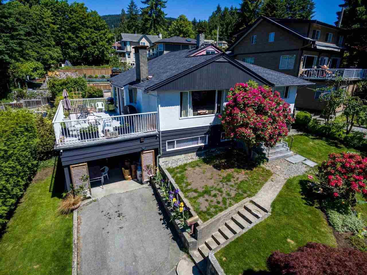 Main Photo: 190 E ST. JAMES Road in North Vancouver: Upper Lonsdale House for sale : MLS®# R2587333