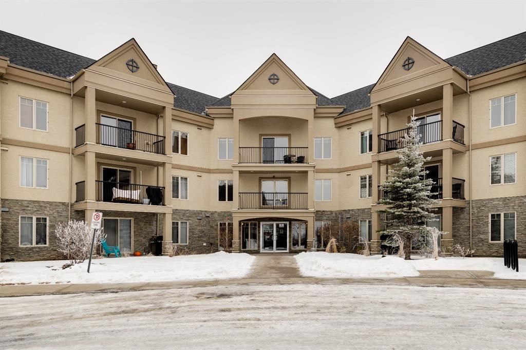 Main Photo: 104 30 Cranfield Link SE in Calgary: Cranston Apartment for sale : MLS®# A1187650