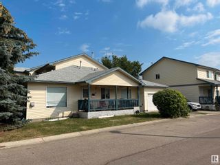 Photo 1: 24 10909 106 Street in Edmonton: Zone 08 House Half Duplex for sale : MLS®# E4308801