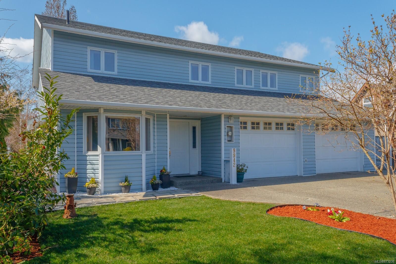 Main Photo: 9942 Swiftsure Pl in Sidney: Si Sidney North-East House for sale : MLS®# 873238