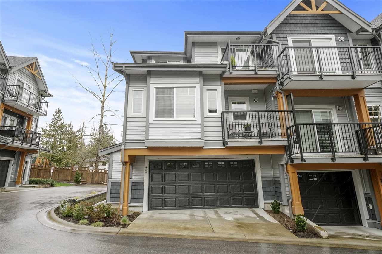 Main Photo: 21 22810 113 Avenue in Maple Ridge: East Central Townhouse for sale in "Ruxton Village" : MLS®# R2539706