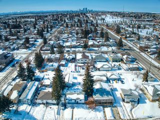 Photo 21: 915 40 Street SE in Calgary: Forest Lawn Detached for sale : MLS®# A2032917