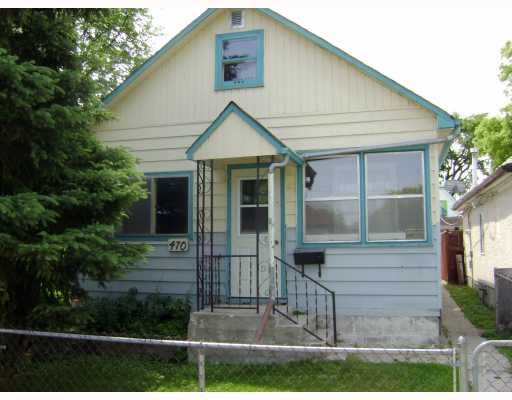 Main Photo:  in WINNIPEG: East Kildonan Residential for sale (North East Winnipeg)  : MLS®# 2913988