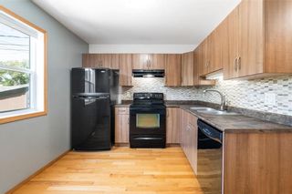 Photo 9: 79 Fernwood Avenue in Winnipeg: St Vital Residential for sale (2D)  : MLS®# 202324864