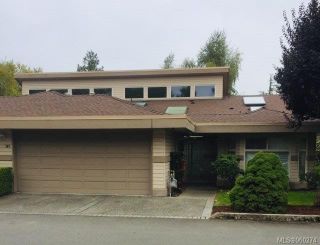 Photo 1: 917 Lakes Blvd in Parksville: PQ French Creek Row/Townhouse for sale (Parksville/Qualicum)  : MLS®# 960274