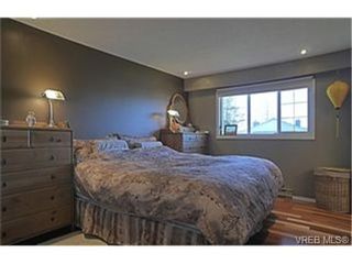 Photo 5: 359 Pooley Pl in VICTORIA: Es Old Esquimalt Half Duplex for sale (Esquimalt)  : MLS®# 454988