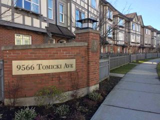 Photo 1: 31 9566 TOMICKI Avenue in Richmond: West Cambie Townhouse for sale in "WISHING TREE" : MLS®# R2140405