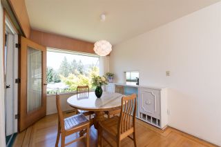 Photo 8: 4740 CEDARCREST Avenue in North Vancouver: Canyon Heights NV House for sale : MLS®# R2129725