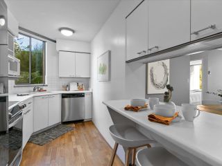 Photo 3: 204 1860 ROBSON STREET in Vancouver: West End VW Condo for sale (Vancouver West)  : MLS®# R2630355