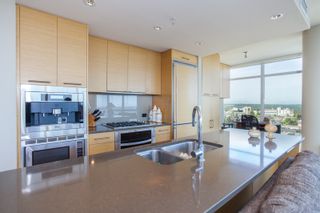 Photo 16: 1301 1473 JOHNSTON Road: White Rock Condo for sale in "Miramar Towers" (South Surrey White Rock)  : MLS®# R2174785