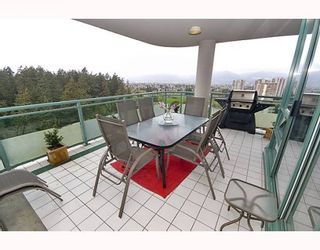 Photo 8: 17A 6128 PATTERSON Avenue in Burnaby: Metrotown Condo for sale in "GRAND CENTRAL PARK PLACE" (Burnaby South)  : MLS®# V765402