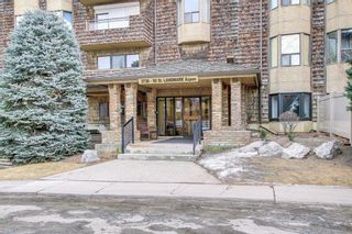 Photo 2: 206 3730 50 Street NW in Calgary: Varsity Apartment for sale : MLS®# A1180758