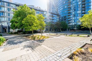 Photo 5: TH 237 188 KEEFER Place in Vancouver: Downtown VW Townhouse for sale in "ESPANA" (Vancouver West)  : MLS®# R2880577