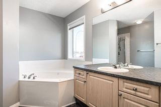 Photo 21: 448 Shannon Square SW in Calgary: Shawnessy Detached for sale : MLS®# A1096552