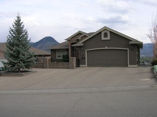 Photo 1: 1087 Norview Road in Kamloops: Batchelor Heights House for sale : MLS®# 121986