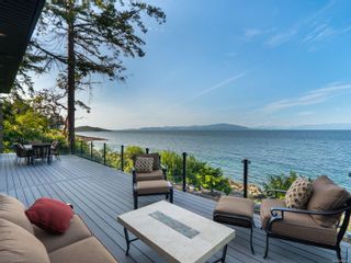Photo 2: 1380 Reef Rd in Nanoose Bay: PQ Nanoose House for sale (Parksville/Qualicum)  : MLS®# 960501