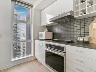 Photo 10: 2306 111 W GEORGIA Street in Vancouver: Downtown VW Condo for sale in "Spectrum 1" (Vancouver West)  : MLS®# R2879873