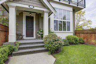 Photo 2: 1 3268 156A STREET in South Surrey White Rock: Morgan Creek Home for sale ()  : MLS®# R2266043