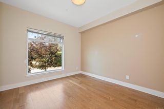 Photo 10: 218 21 Conard St in View Royal: VR Hospital Condo for sale : MLS®# 913774