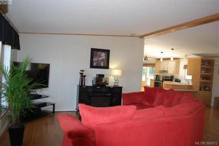 Photo 2: C 14 Chief Robert Sam Lane in VICTORIA: VR Glentana Manufactured Home for sale (View Royal)  : MLS®# 765309