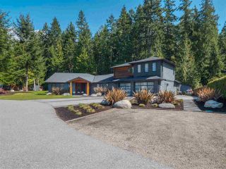 Photo 36: 5324 STAMFORD Place in Sechelt: Sechelt District House for sale (Sunshine Coast)  : MLS®# R2564542