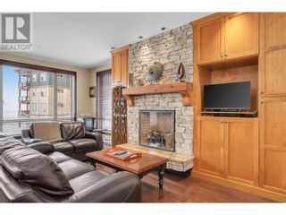 Photo 1: 7700 Porcupine Road Unit# 209 in Big White: House for sale : MLS®# 10304197