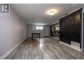 Photo 11: 724 Kinnear Avenue in Kelowna: House for sale : MLS®# 10312942