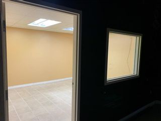 Photo 8: 20 HARTZEL Road|Unit #2 in St. Catharines: Office for lease : MLS®# H4181940