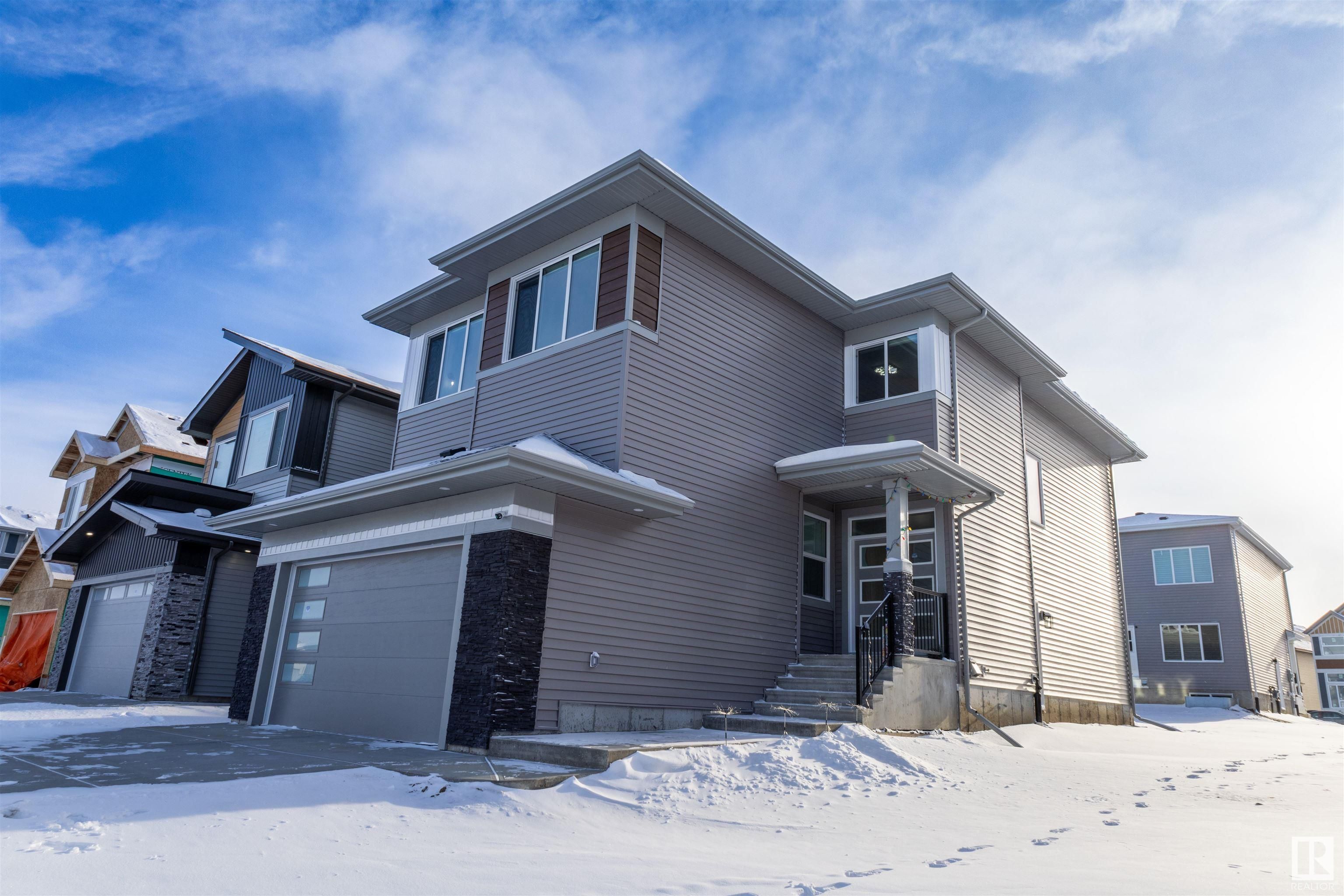 Main Photo: 3645 5A Avenue in Edmonton: Zone 53 House for sale : MLS®# E4370329