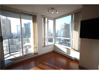 Photo 4: 1204 1212 HOWE Street in Vancouver: Downtown VW Condo for sale in "1212 HOWE" (Vancouver West)  : MLS®# V924806