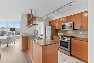 Photo 4: 303 1495 RICHARDS STREET in Vancouver: Yaletown Condo for sale (Vancouver West)  : MLS®# R2760417
