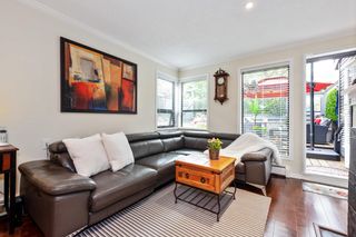 Photo 2: 110 2455 YORK Avenue in Vancouver: Kitsilano Townhouse for sale in "GREENWOOD YORK" (Vancouver West)  : MLS®# R2716638