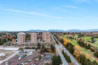 Photo 12: 2302 7433 CAMBIE Street in Vancouver: South Cambie Condo for sale in "Cambie Gardens" (Vancouver West)  : MLS®# R2837517