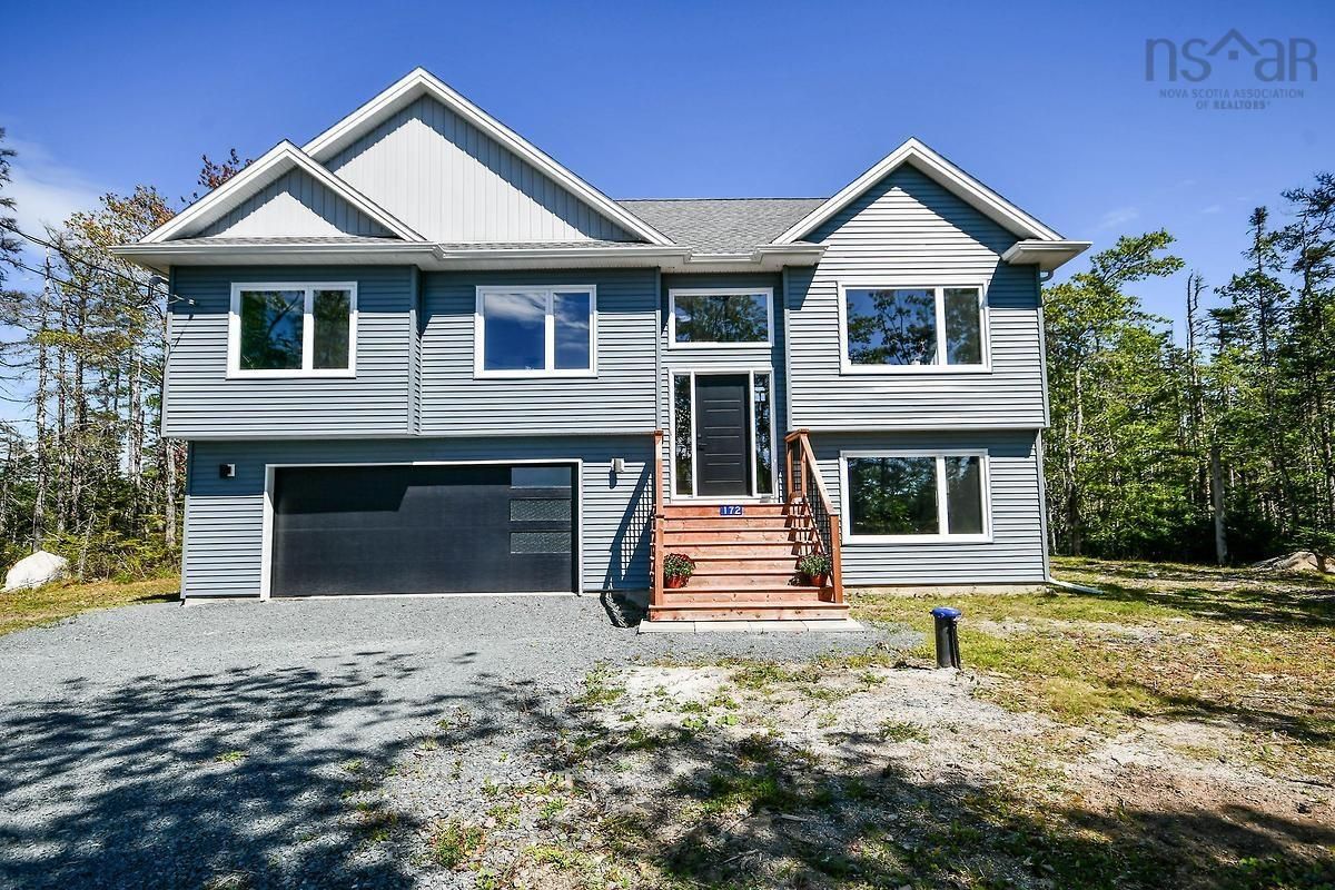 Main Photo: 172 Lynwood Drive in Brookside: 40-Timberlea, Prospect, St. Marg Residential for sale (Halifax-Dartmouth)  : MLS®# 202318772