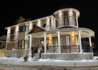 Photo 1: 100 Buttonleaf Crescent in Whitchurch-Stouffville: Stouffville House (2-Storey) for sale : MLS®# N5133840