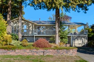 Photo 1: 11727 64A Avenue in Delta: Sunshine Hills Woods House for sale in "SUNSHINE HILLS" (N. Delta)  : MLS®# R2853343