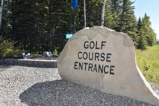 Photo 1: 286 Acres Golf course RV Park for sale Alberta: Commercial for sale
