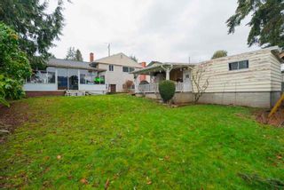 Photo 2: 1226 PARKER Street: White Rock House for sale (South Surrey White Rock)  : MLS®# R2343363