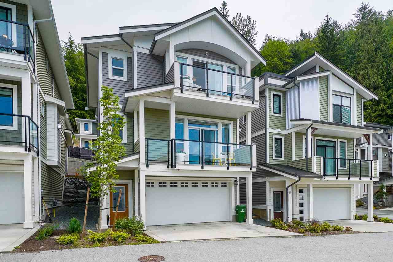 Main Photo: 35 47042 MACFARLANE Place in Chilliwack: Promontory House for sale in "SOUTH RIDGE" (Sardis)  : MLS®# R2375621