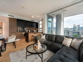 Photo 7: 3805 1289 HORNBY Street in Vancouver: Downtown VW Condo for sale in "One Burrard Place" (Vancouver West)  : MLS®# R2870544